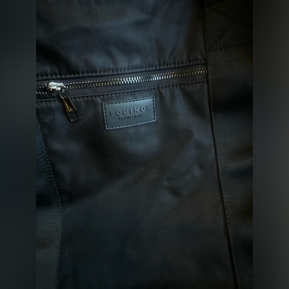 Large Equinox Gym Bag - Picture 2 of 7